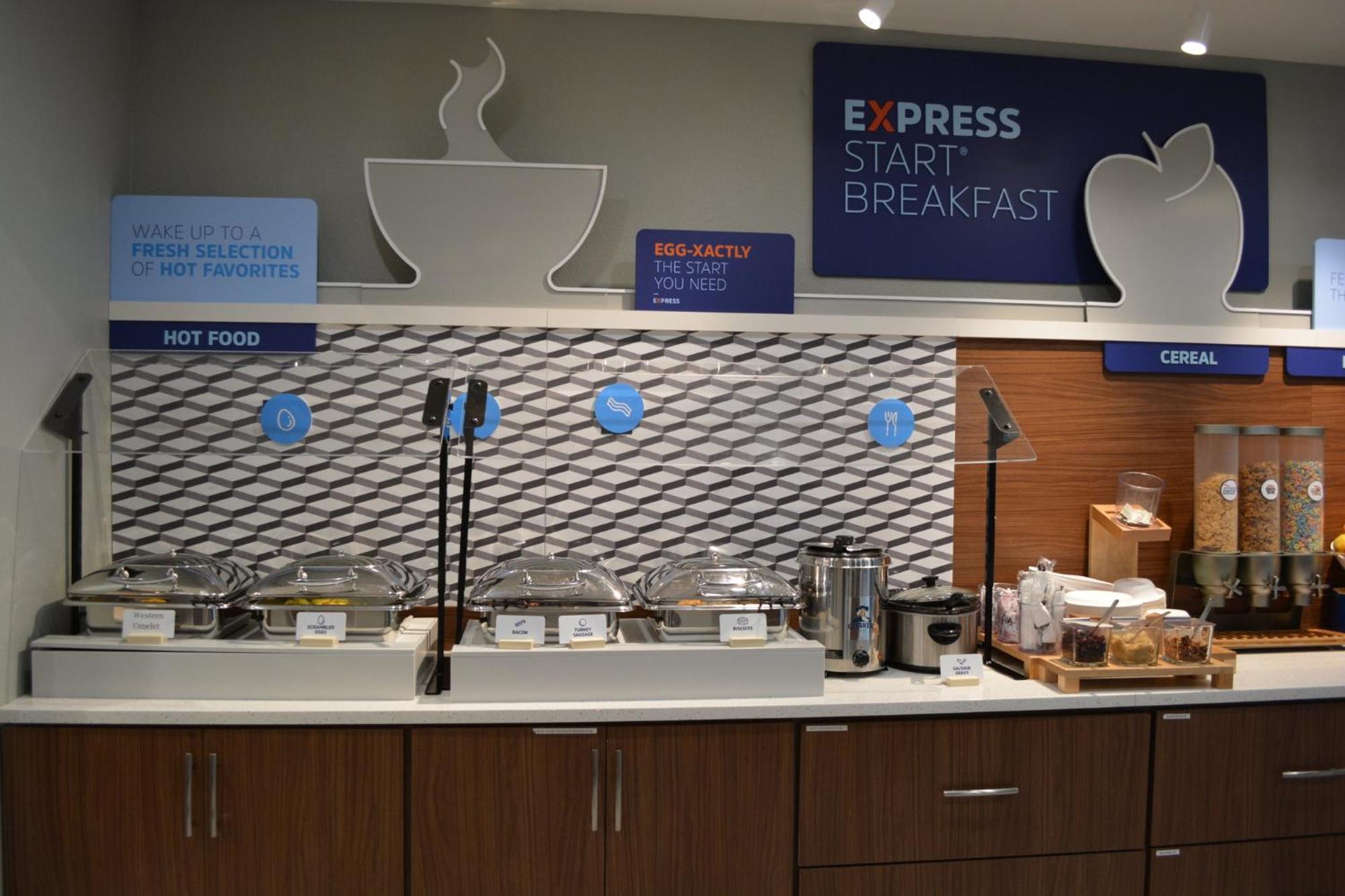 Holiday Inn Express & Suites Liberal Εξωτερικό φωτογραφία