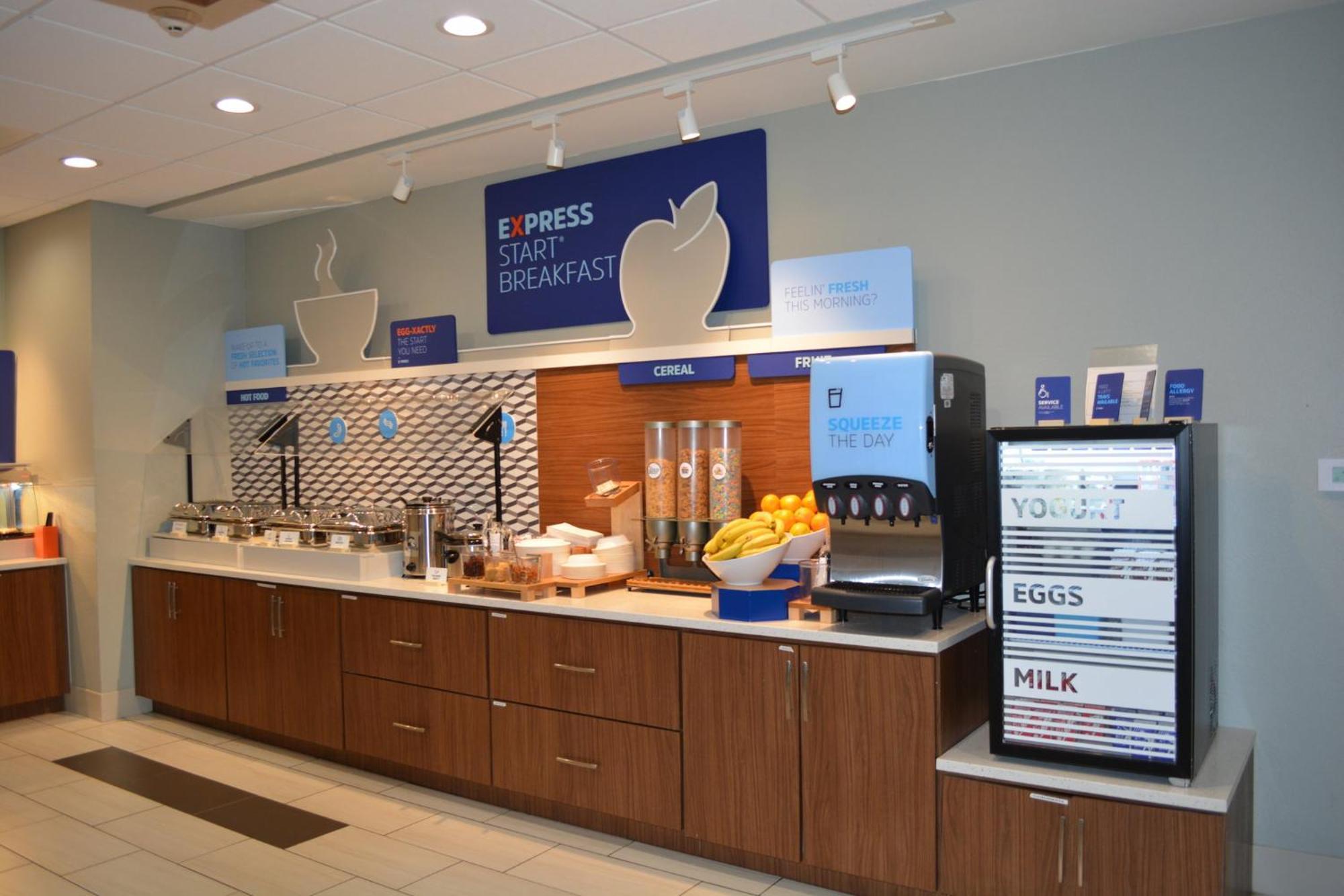 Holiday Inn Express & Suites Liberal Εξωτερικό φωτογραφία