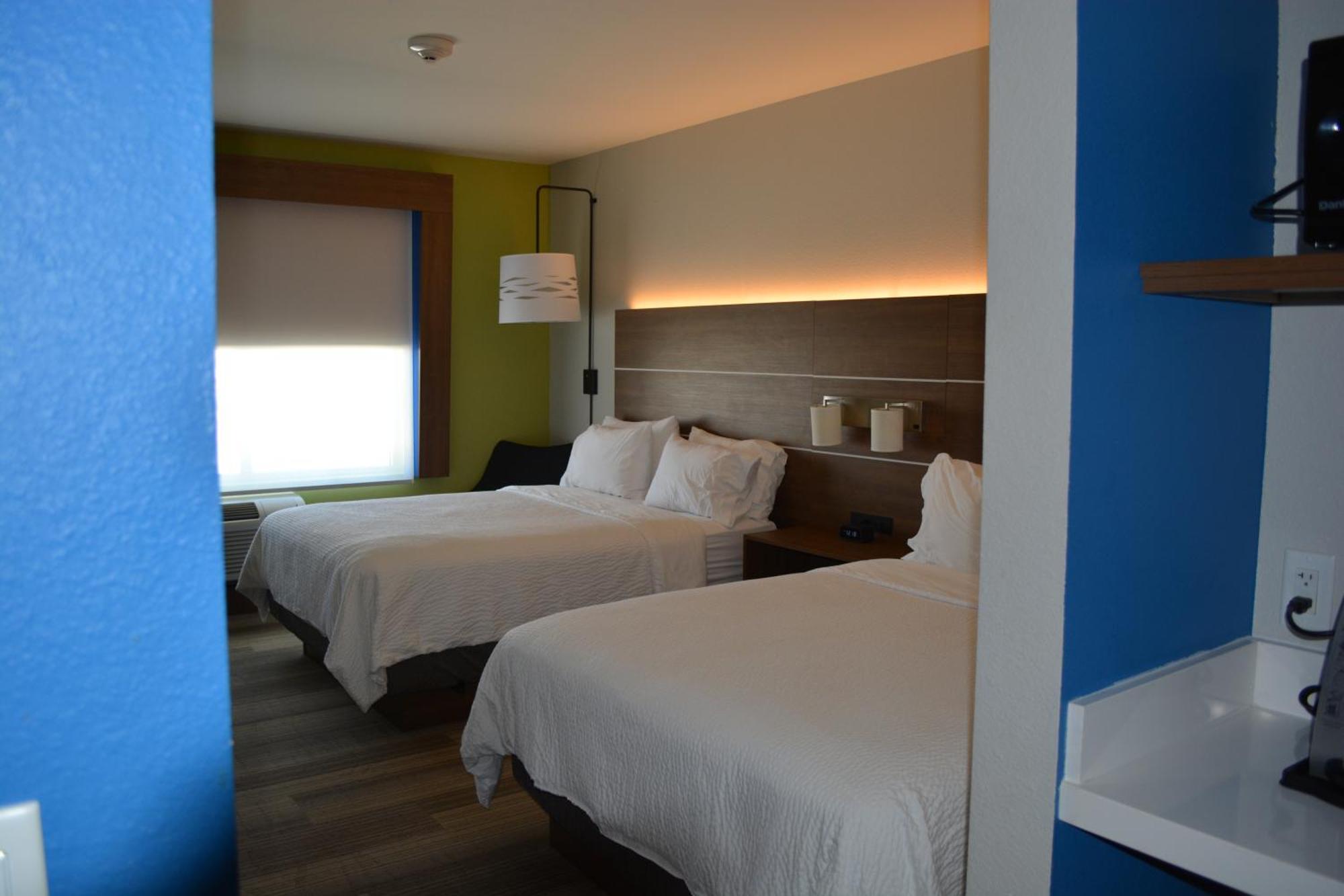 Holiday Inn Express & Suites Liberal Εξωτερικό φωτογραφία